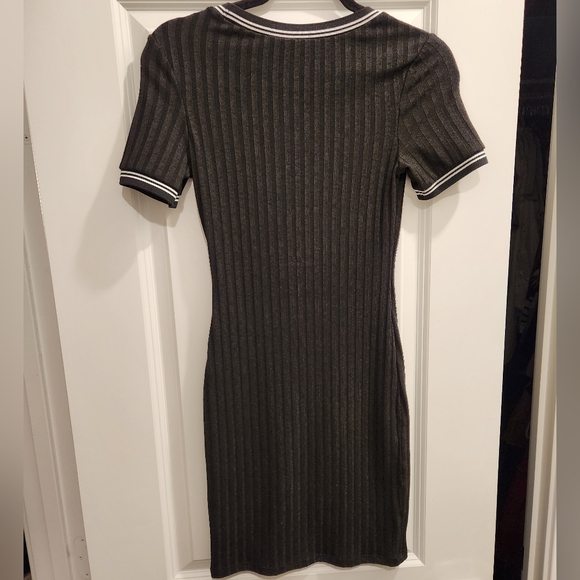 H&M Black Ribbed Dress - Picture 6 of 6